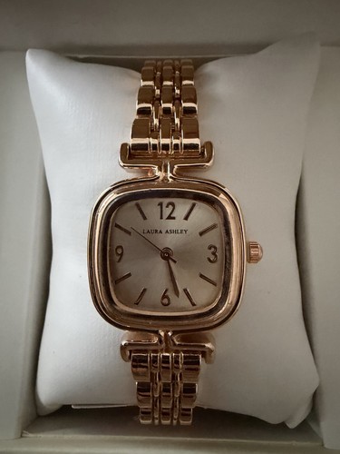 Laura ashley women - laura, women’s