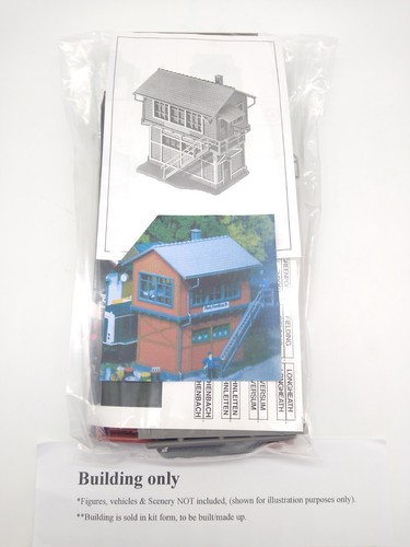 Plastoy signal tower - /,