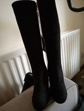 BRAND New with Tags, Womens Size 5, Black Faux Crocodile And Suede, Zip Up,...