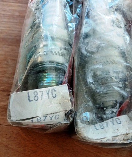 Champion l87yc spark plug new - l87yc,