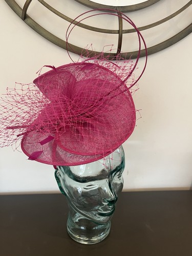 Fuchsia pink fascinator - , new