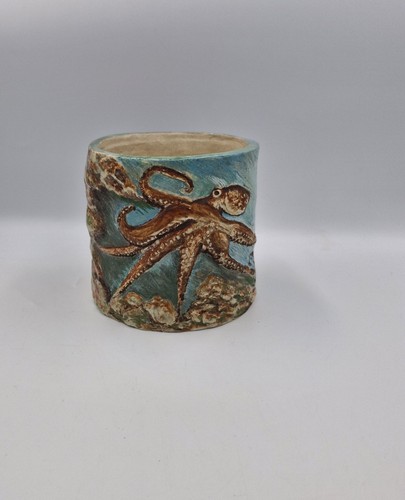 Art pottery amateur - pottery, sealife