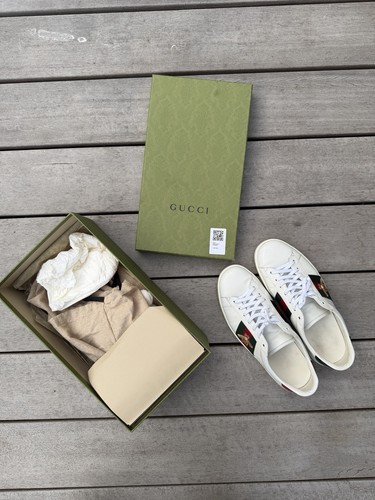 Gucci ace embroidered bee - embroidered,