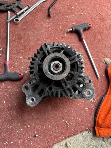 Volkswagen golf mk5 alternator - volkswagen,