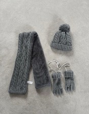 Kids winter hat scarf and gloves set grey 3-6 years