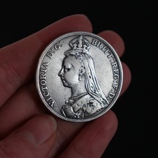 VICTORIA Crown .925 Sterling