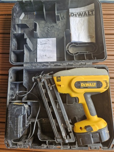 Dewalt 18v second fix nail - second,