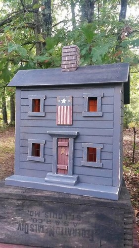 Wooden americana saltbox - wooden,