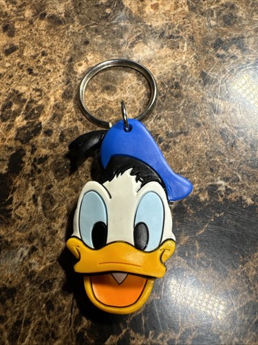 Vintage donald duck keychain - duck,