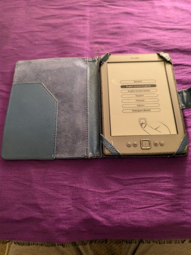 Amazon kindle 4th generation - 4th,