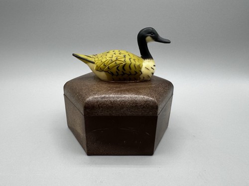 Canada goose trinket - goose, box