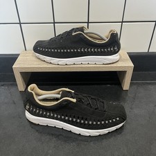 Nike Mayfly -Size 4 UK -Black