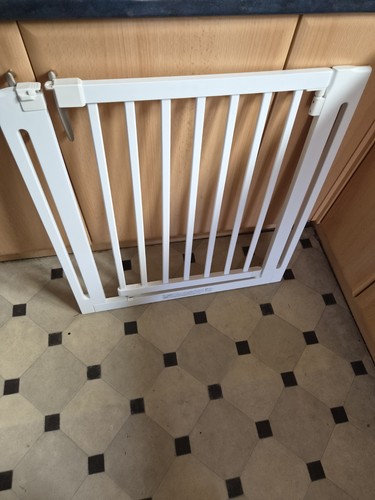 Safetots wooden stair gate - wooden,