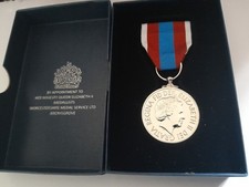 Genuine Queen's Platinum Jubilee Medal 1952-2022 - in original presentation box
