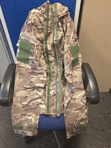 Combustion outer jacket - combustion,