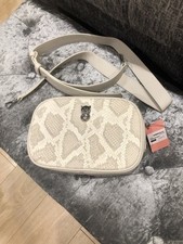 Moda In Pelle Bag with Strap & Chain. Brand New.Beige/ivory Snakeskin design