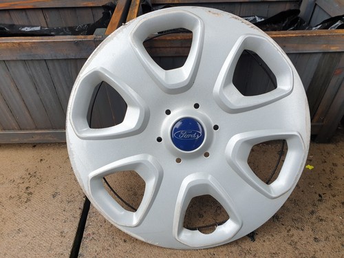 Ford wheel trim hub - hub, cap