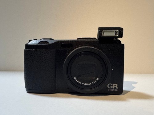 Ricoh digital compact - digital,