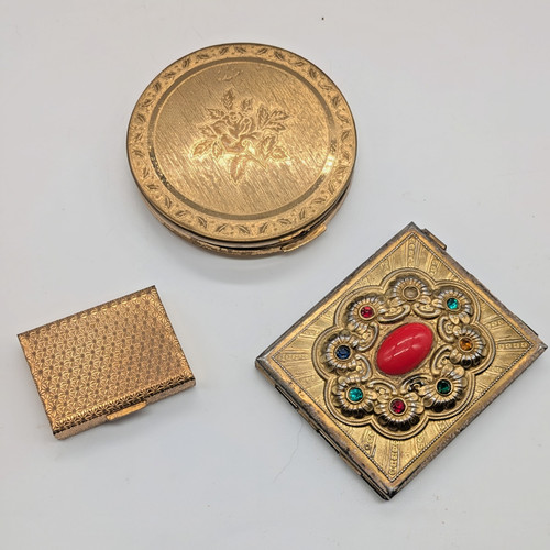 Job lot vintage compacts inc - vintage,