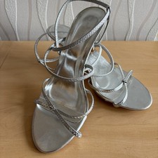 Heavenly Soles Silver Strappy Kitten Heel Party Shoes Sz 6 Wide Fit
