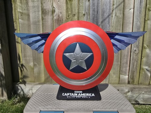 Captain america brave new - captain,