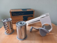 The Pampered Chef Deluxe Cheese Grater Boxed
