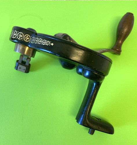 Singer sewing machine hand - sewing,