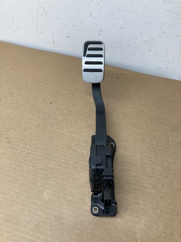 Volvo v40 accelerator - volvo, 12-16