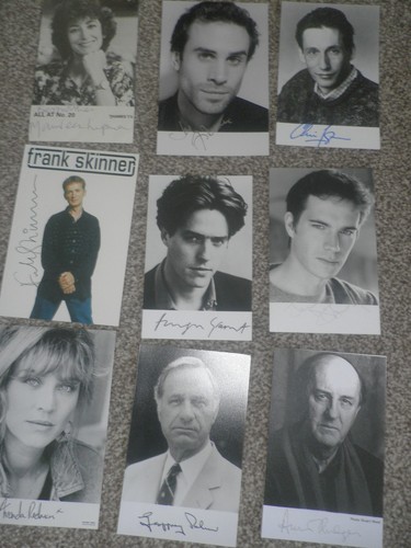 Hugh grant signed photo - hugh,