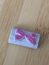 Barbie Silver Gray Clutch Hand Bag Pink Bow Dollhouse Accessory 