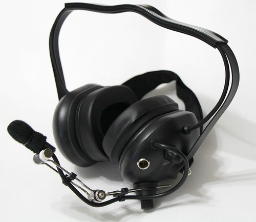 Noise cancelling pilot vox - pilot,