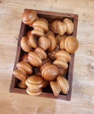 25 x Vintage Turned Pine