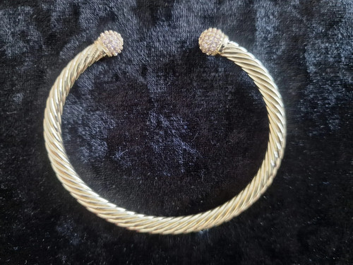 Gold plated crystal - gold,
