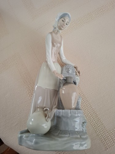 Nao lladro lady - , figurine