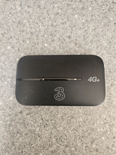 Huawei mifi black three - on,