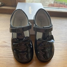 ANDANINES GIRLS CHARCOAL BOW