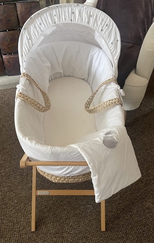 Mamas and papas moses basket - mamas,