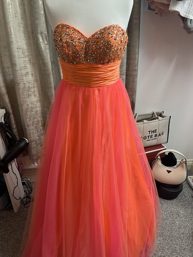 Prom dress beautiful bright - dress.,