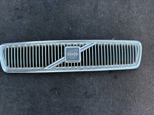 1998 volvo s40 - v40, front