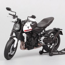 Welly 1/12 Scale Triumph