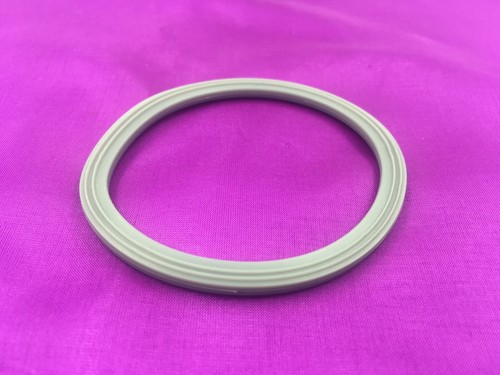 Genuine kenwood liquidiser - genuine,