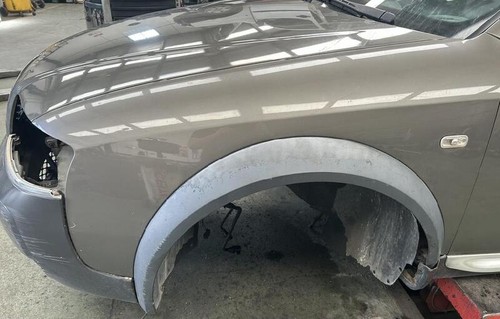 180821 front wing - lh, audi
