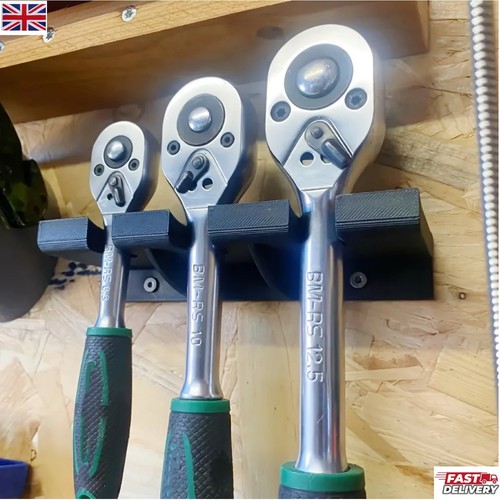 Tool organizer ratchet - -,