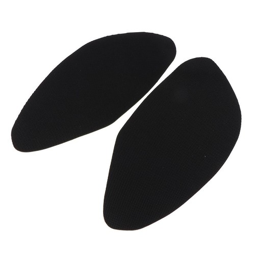 Black tank traction - tank, pads