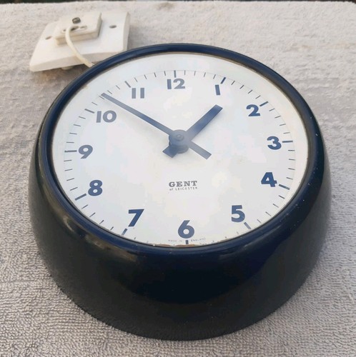 Small vintage wall clock - small, by