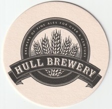 BEER MAT - HULL (ELSECAR) BREWERY - CAMERA - (Cat No 005) - (1993)