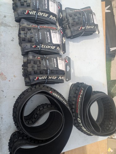 Vittoria tyre job - vittoria, x7