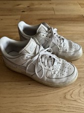 Nike Women’s Well Worn AF1