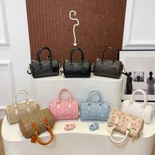 UK* Classic retro Letter C Bag