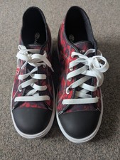 Heeleys Trainers Black And Red Size 7  UK (Adult 7) Worn once